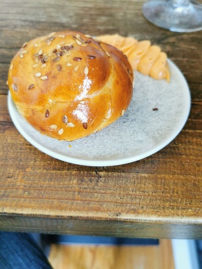 Milchbrötchen