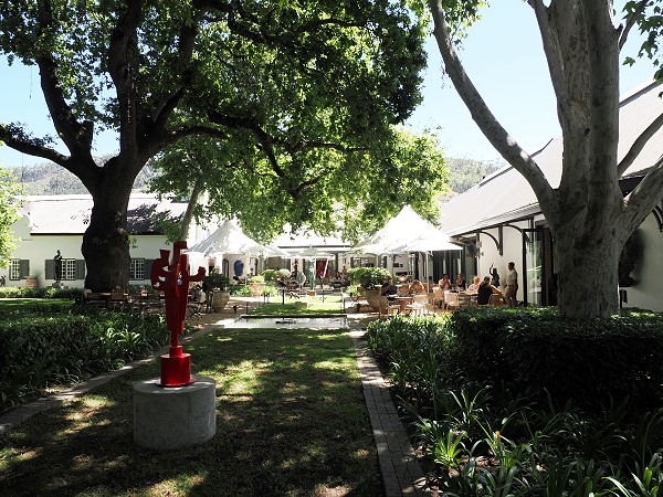 Garten und Restaurant