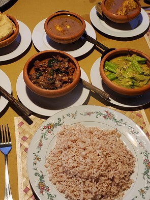 Reis und Curry Kumari